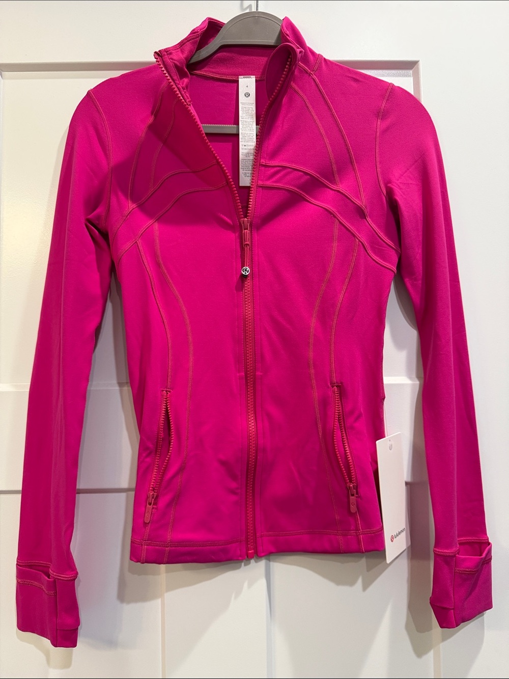 Women’s Magenta Hot Pink Full-Zip Active Jacket by Lululemon Size 4 New